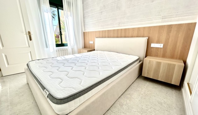 Återförsäljning - Apartment -
Campoamor - Costa Blanca