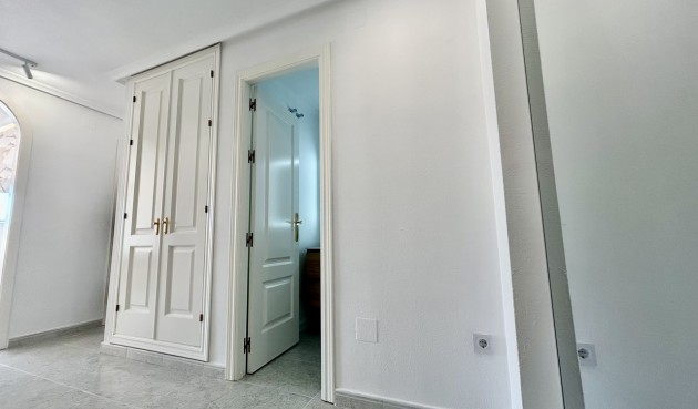 Återförsäljning - Apartment -
Campoamor - Costa Blanca