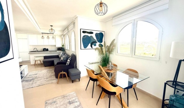 Återförsäljning - Takvåning -
Hacienda Riquelme Golf Resort - Inland