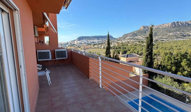 Återförsäljning - Villa -
Calpe - Costa Blanca
