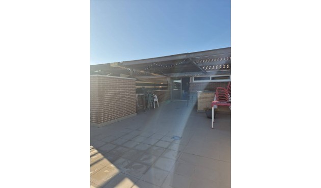 Återförsäljning - Duplex -
San Javier