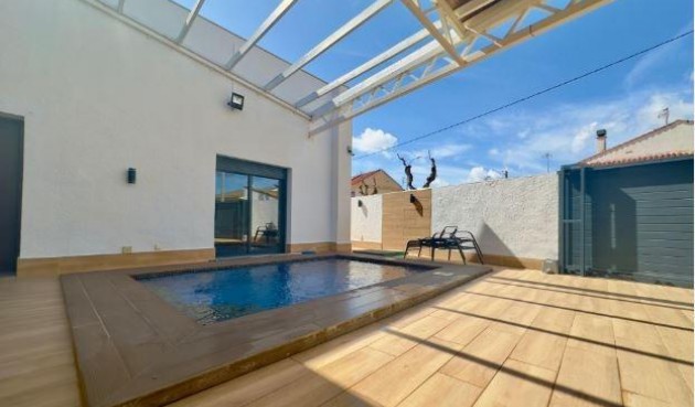 Återförsäljning - Villa -
Pilar de la Horadada - Torre De La Horadada