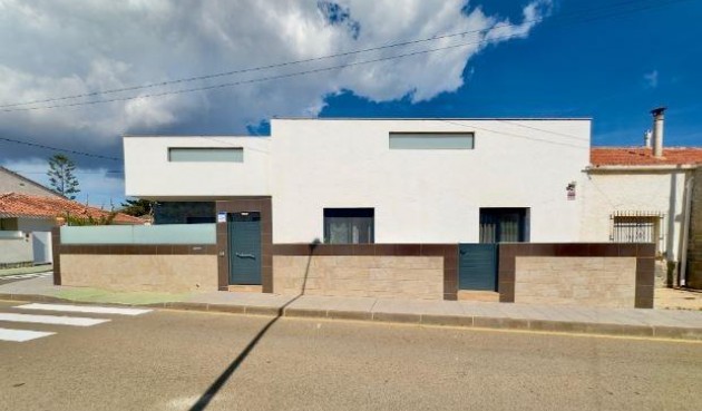 Återförsäljning - Villa -
Pilar de la Horadada - Torre De La Horadada