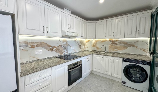 Återförsäljning - Apartment -
Orihuela Costa - Costa Blanca