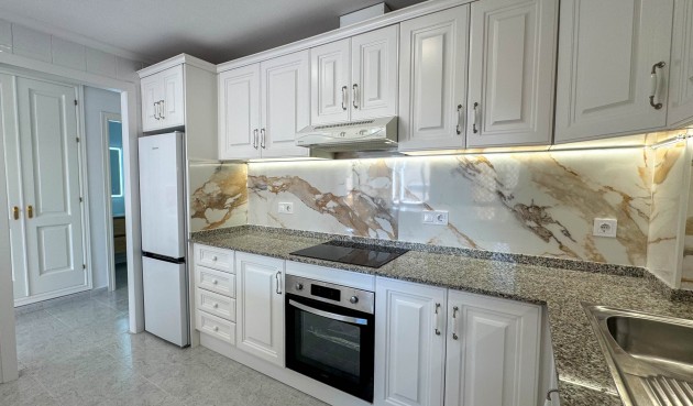 Återförsäljning - Apartment -
Orihuela Costa - Costa Blanca