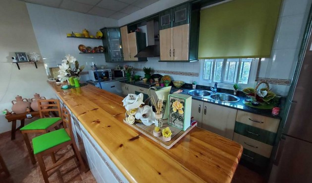 Återförsäljning - Villa -
Calasparra - Inland