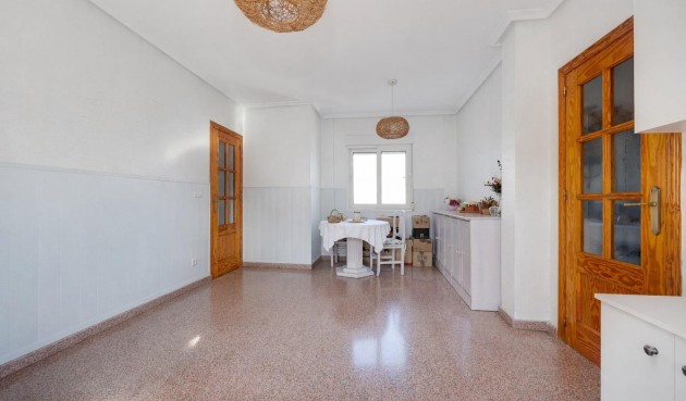 Återförsäljning - Apartment -
Torrevieja - Costa Blanca