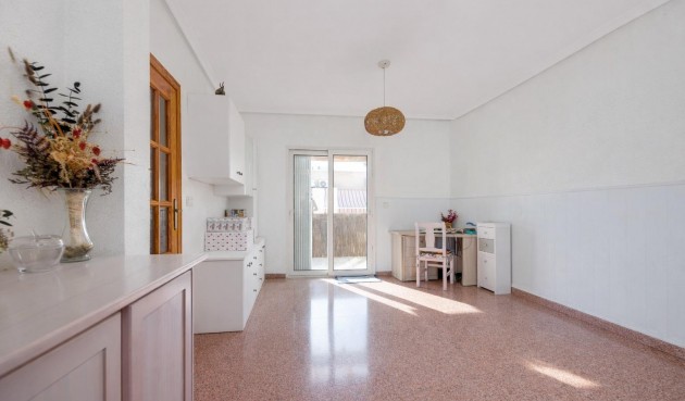 Återförsäljning - Apartment -
Torrevieja - Costa Blanca