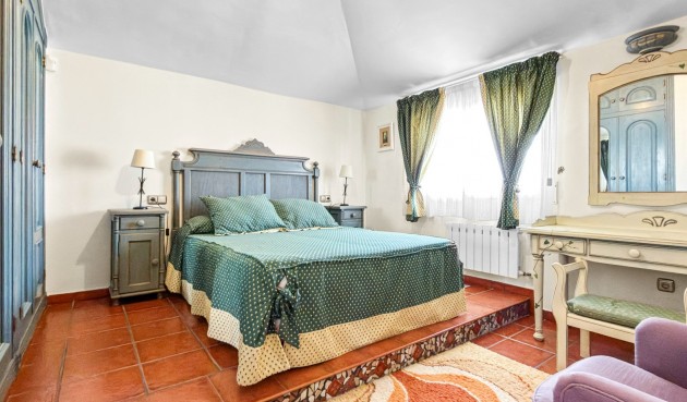 Återförsäljning - Villa -
Torrevieja - Costa Blanca