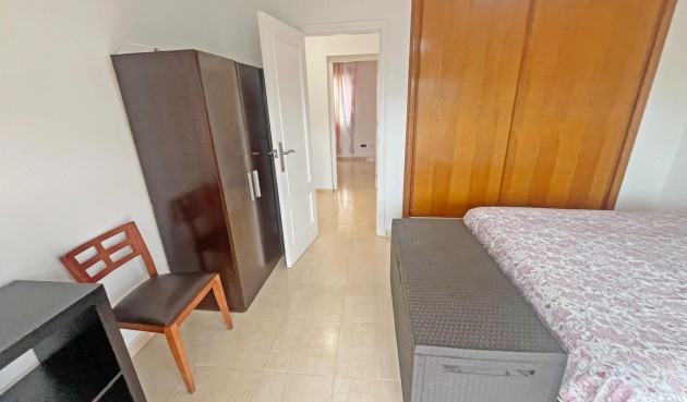 Reventa - Duplex -
San Miguel de Salinas - Las Filipinas