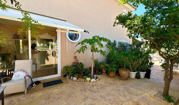 Återförsäljning - Villa -
Orihuela Costa - La Regia