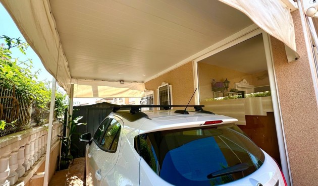 Återförsäljning - Villa -
Orihuela Costa - La Regia