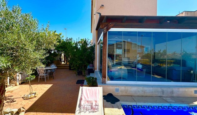 Återförsäljning - Villa -
Orihuela Costa - La Regia