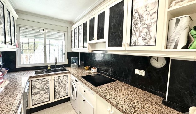 Återförsäljning - Villa -
Orihuela Costa - La Regia