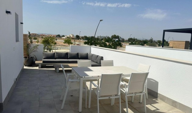 Återförsäljning - Villa -
Roldan - Inland