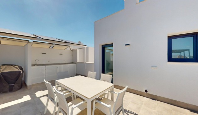 Återförsäljning - Villa -
Roldan - Inland