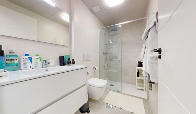 Återförsäljning - Villa -
Roldan - Inland