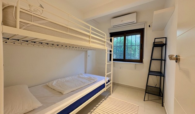 Återförsäljning - Town House -
Orihuela Costa - Costa Blanca