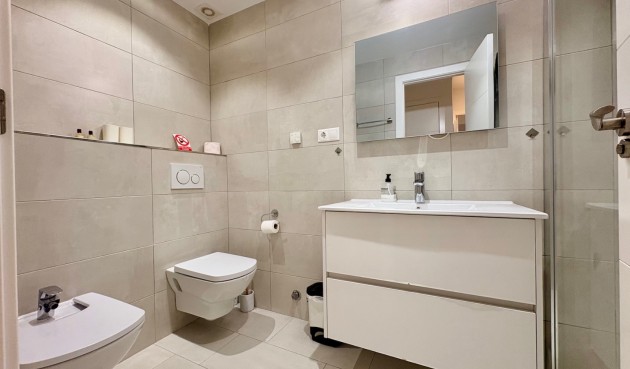 Återförsäljning - Town House -
Orihuela Costa - Costa Blanca