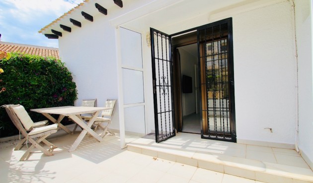 Återförsäljning - Town House -
Orihuela Costa - Costa Blanca