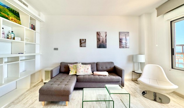 Återförsäljning - Apartment -
Torrevieja - Estacion De Autobuses