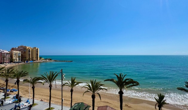 Återförsäljning - Apartment -
Torrevieja - Estacion De Autobuses