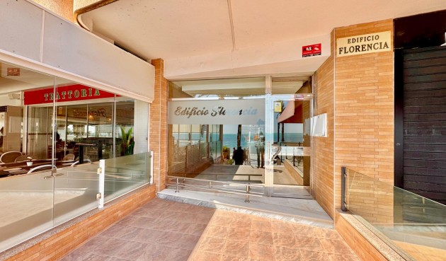 Återförsäljning - Apartment -
Torrevieja - Estacion De Autobuses