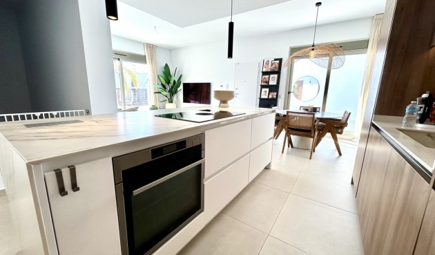 Brukt - Villa -
San Miguel de Salinas - Inland