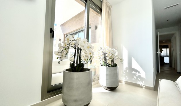 Brukt - Villa -
San Miguel de Salinas - Inland