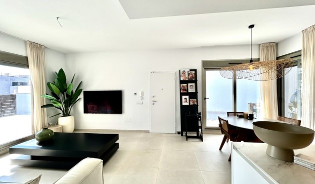 Brukt - Villa -
San Miguel de Salinas - Inland