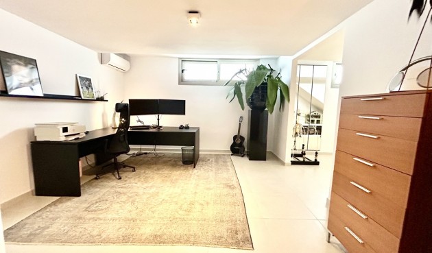 Brukt - Villa -
San Miguel de Salinas - Inland