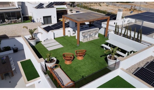 Brukt - Villa -
San Miguel de Salinas - Inland