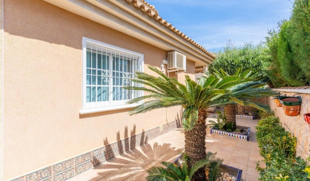 Återförsäljning - Villa -
Torrevieja - Los Balcones - Los Altos del Edén
