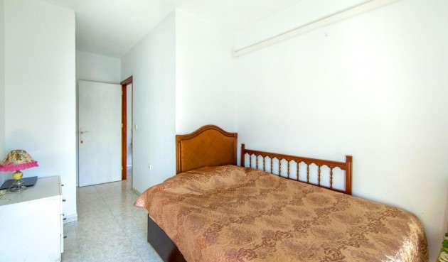 Återförsäljning - Apartment -
Torrevieja - Estacion De Autobuses