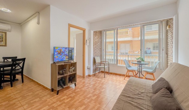 Återförsäljning - Apartment -
Torrevieja - La Mata Pueblo