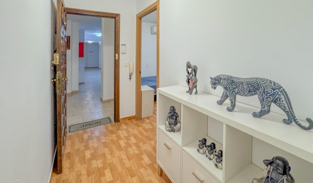 Återförsäljning - Apartment -
Torrevieja - La Mata Pueblo