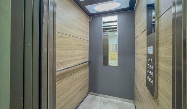 Återförsäljning - Apartment -
Torrevieja - La Mata Pueblo