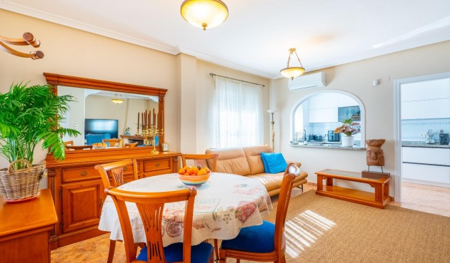 Återförsäljning - Town House -
Orihuela Costa - La Regia