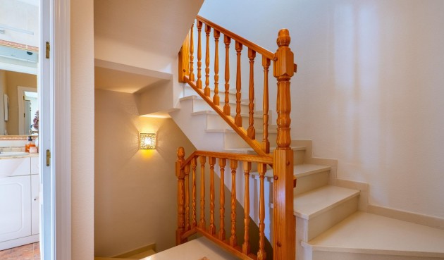 Återförsäljning - Town House -
Orihuela Costa - La Regia