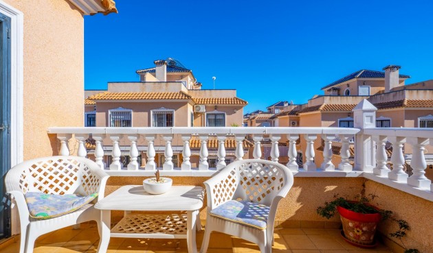 Återförsäljning - Town House -
Orihuela Costa - La Regia
