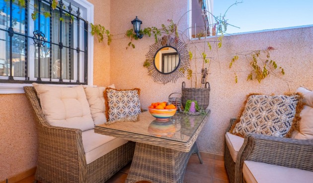 Återförsäljning - Town House -
Orihuela Costa - La Regia