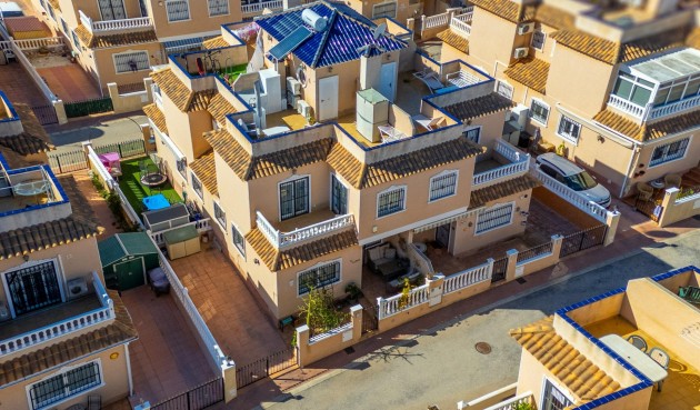 Återförsäljning - Town House -
Orihuela Costa - La Regia
