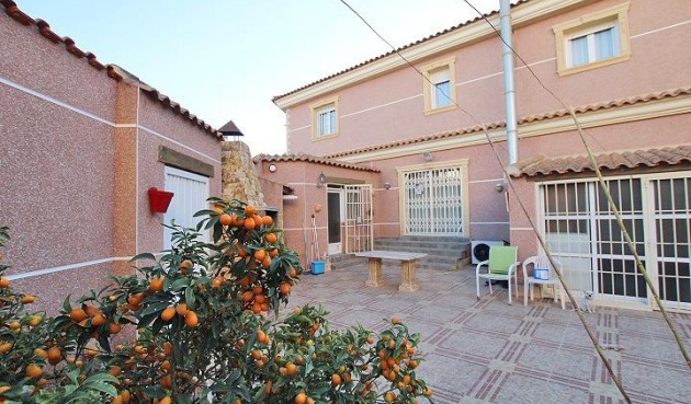 Återförsäljning - Villa -
Formentera del Segura - C- Cooperativa