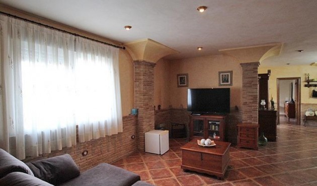 Återförsäljning - Villa -
Formentera del Segura - C- Cooperativa