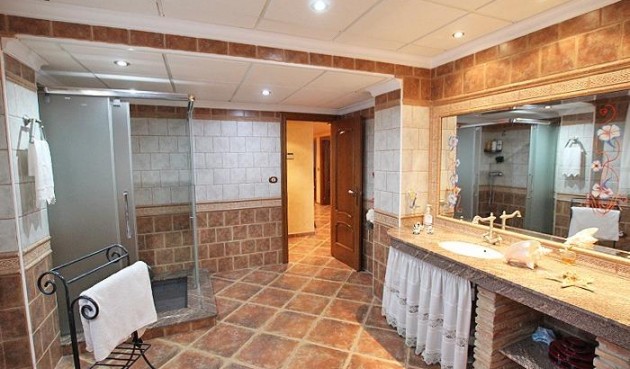 Återförsäljning - Villa -
Formentera del Segura - C- Cooperativa