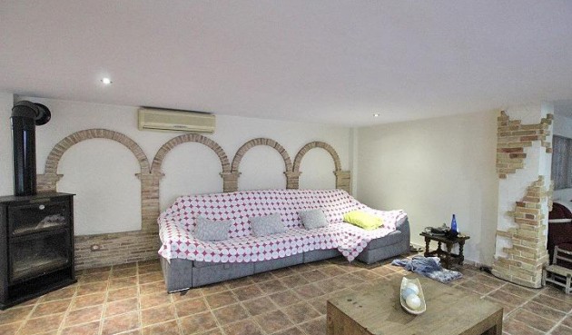 Återförsäljning - Villa -
Formentera del Segura - C- Cooperativa