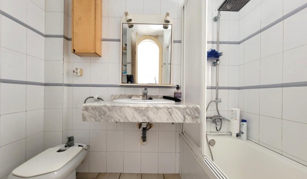 Återförsäljning - Takvåning -
Torrevieja - Playa De La Mata