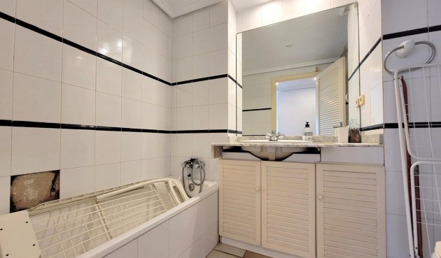 Återförsäljning - Takvåning -
Torrevieja - Playa De La Mata