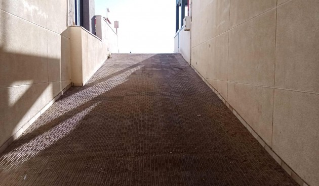 Återförsäljning - Takvåning -
Torrevieja - Playa De La Mata