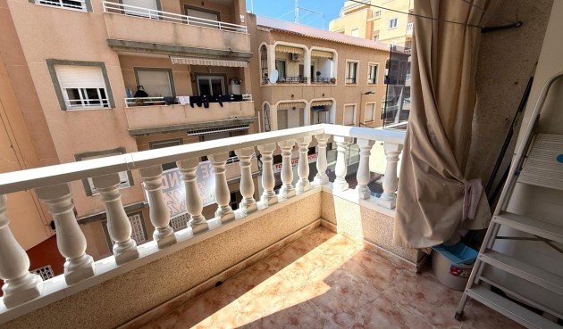 Återförsäljning - Apartment -
Torrevieja - Playa del Cura